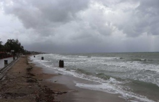 Kuvvetli Fırtına Kuşadası’Nda Günlük Yaşamı...