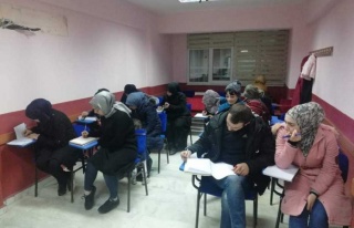 Nazilli’Deki Yabancılar Türkçe Eğitim Aldı 