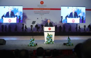 Rektör Aldemir İzmir’De Uluslararası Göç Konferansı’Na...