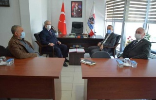 Sığırlar İçin Küpeleme Ve Kayıt Altına Alma...