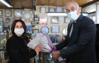 Söke Belediyesi’Nden 8 Emekçi Kadına, 8 Mart...