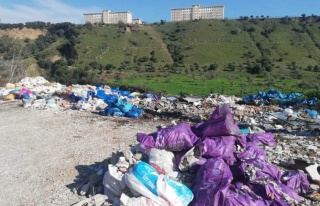 Sorumsuz Vatandaşlar Doğayı Çöplüğe Çeviriyor...