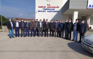 Yenipazarlı Muhtarlar Yeni Yapılan Hastaneyi Beğendi...