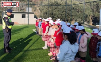 Jandarmadan öğrencilere okul servisi eğitimi