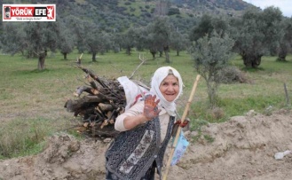 Emine Teyze, sırtında yük değil sevgisini taşıyor
