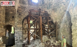 Kaymakam Keklik, zirveye gizlenmiş 900 yıllık manastırı inceledi