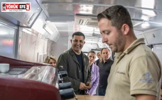Kuşadalı gençler mobil barista otobüsüyle mesleki beceri kazandı