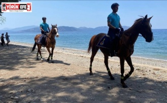 Kuşadası’nda Atlı Jandarma Timi göreve başladı