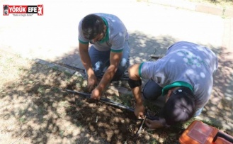 Nazilli Belediyesi su israfına karşı parklardaki damlama sistemlerini yeniliyor
