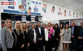 Kuşadası’nda ’Ada Kıyafet Evi’ açıldı