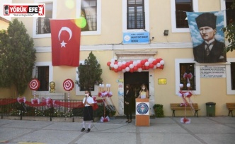 Kuşadası’nda İlköğretim Haftası kutlandı