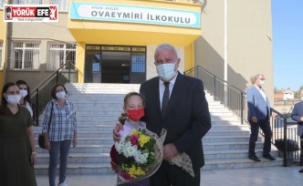 Başkan Atay’dan öğrencilerle bir araya geldi