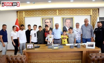 Başkan Kaplan başarılı sporcuları ağırladı