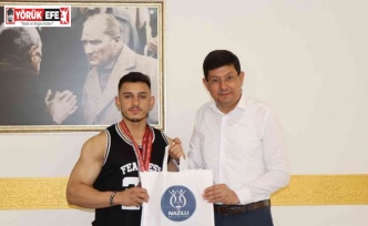 Başkan Özcan, Türkiye üçüncüsü Adar’ı ağırladı