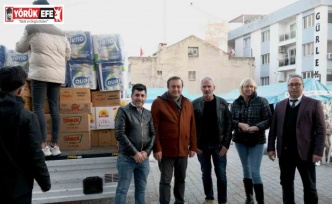 Kuşadası’nda yaşayan yabancılar depremzedeler için seferber oldu