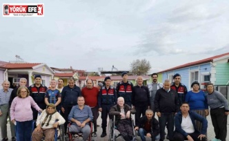 Jandarma engellilerin günlerini kutladı
