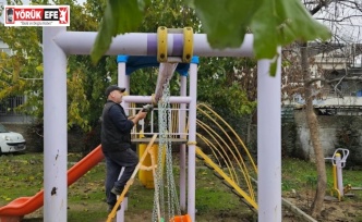 Köşk’te çocuk parkları yenileniyor