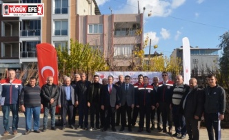 Buharkent’te üreticilere bin 300 kestane fidanı dağıtıldı