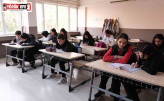Başkan Çerçioğlu, her yaştan öğrencilere yönelik eğitimleri devam ediyor