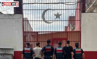 Aracı kurşunlayan şahıslar tutuklandı