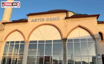 Öğle namazını kıldırdı, kalp krizi geçirip hayatını kaybetti