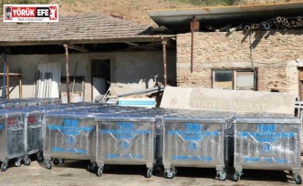 Yenipazar’a hibe edilen 60 yeni çöp konteynırı teslim alındı