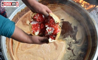 Aydın’da narlar geleneksel yöntemle ekşiye dönüşüyor