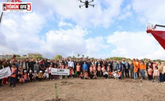 Didim’de fidanlar toprakla buluşturuldu