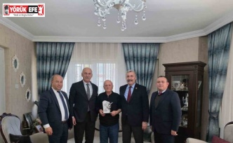 Ömrünü öğrencilerine adayan Varol öğretmen unutulmadı