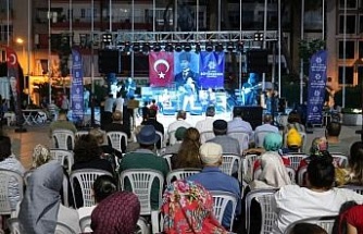 İncirliovalılar, Büyükşehir Belediyesi’nin bahar konseri ile coştu