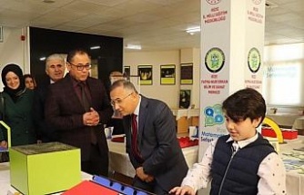 Aydın’da hazırlanan 91 istasyonlu Matematik Müzesi Rize’de görücüye çıktı