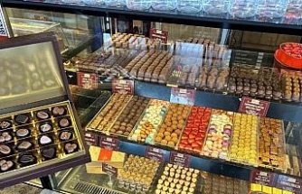 Bayram çikolataları adeta göz doldurdu