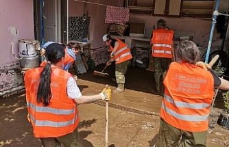 AFAD Gönüllüleri, selin yaraları sarılıyor