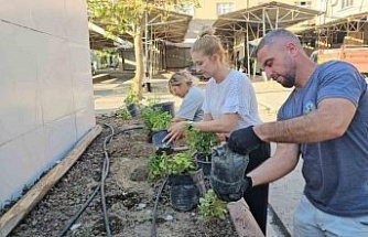 Avrupa Hareketlilik Haftası "Çiçeklen Buharkent" etkinliği ile başladı
