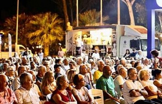Başkan Atabay Akbük’te vatandaşlarla buluştu