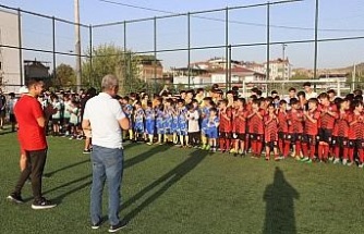 Koçarlı Belediyesi 200 futbolcuyu Yaz Sonu Futbol Şenliği’nde buluşturdu