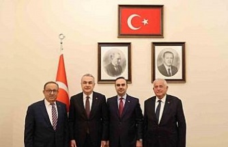 Aydın Ticaret Borsası heyeti Sanayi ve Teknoloji Bakanı Kacır’la görüştü