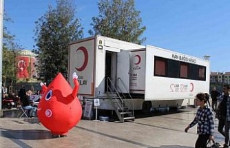 Aydın’da kan bağışı kampanyasına vatandaşlar ilgi gösterdi