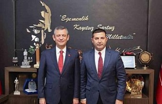 Başkan Günel, CHP Genel Başkanı Özel’le görüştü