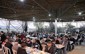 Didim Belediyesi vatandaşları iftar sofralarında buluşturuyor