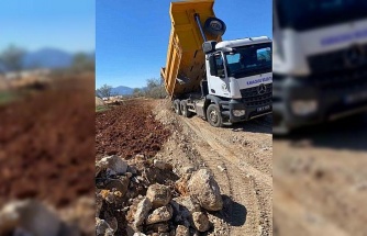 Yaykın Mahallesi’nde yol çalışmaları devam ediyor