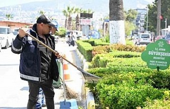 Aydın Büyükşehir Belediyesi’ne Kuşadası’na bahar dokunuşu