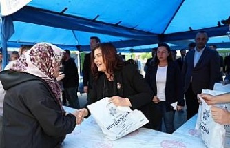 Aydın Büyükşehir Belediyesi’nin ata tohumu vatandaşla buluştu