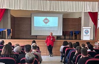 Aydın Mesleki ve Teknik Anadolu Lisesi’nde velilere Afet Bilinci Konferansı