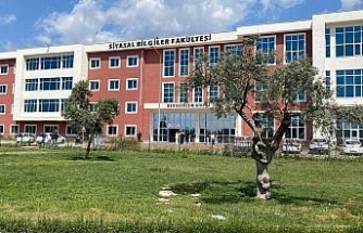 Aydın’da "Fakültemde başörtülü istemiyorum" diyen akademisyene tepkiler dinmiyor