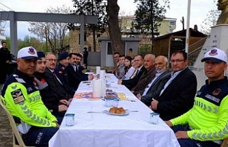 Başkan Doğanca bayramı görevi başında geçiren personelleri unutmadı