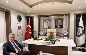 Buharkent’te geleceğin başkanları göreve başladı