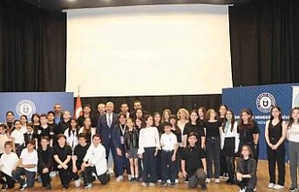 Efeler’de genç yetenekler sahne aldı