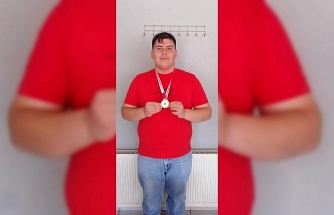 Özel öğrenciden büyük başarı
