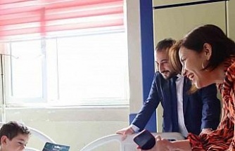 Söke Fehime Faik Kocagöz Devlet Hastanesi’nde çocuk servisinde 23 Nisan coşkusu